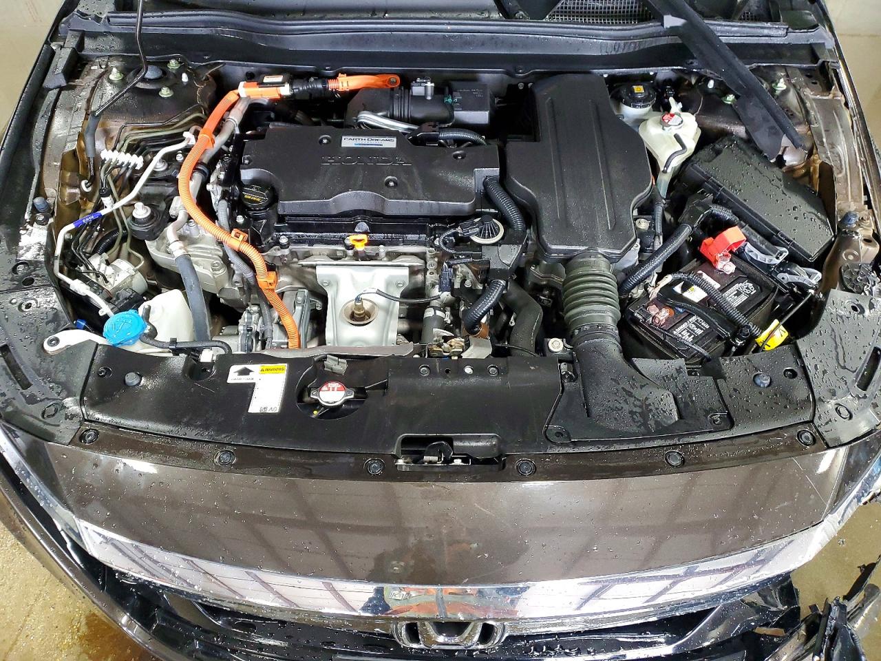 Honda Accord Touring Hybrid