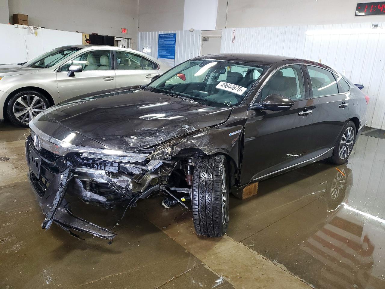 Salvage Honda Accord Image