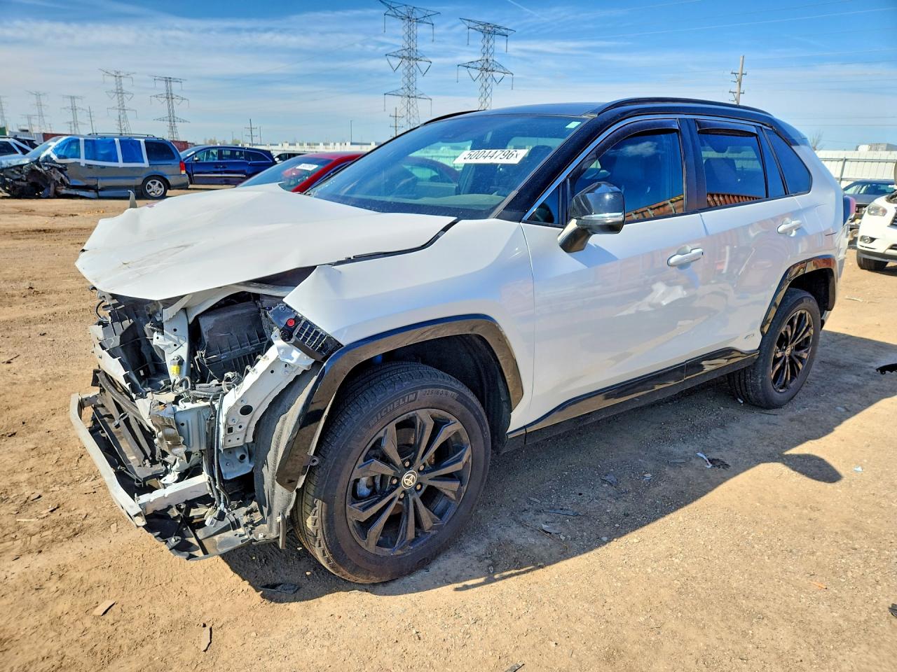 Salvage Toyota RAV4 Image