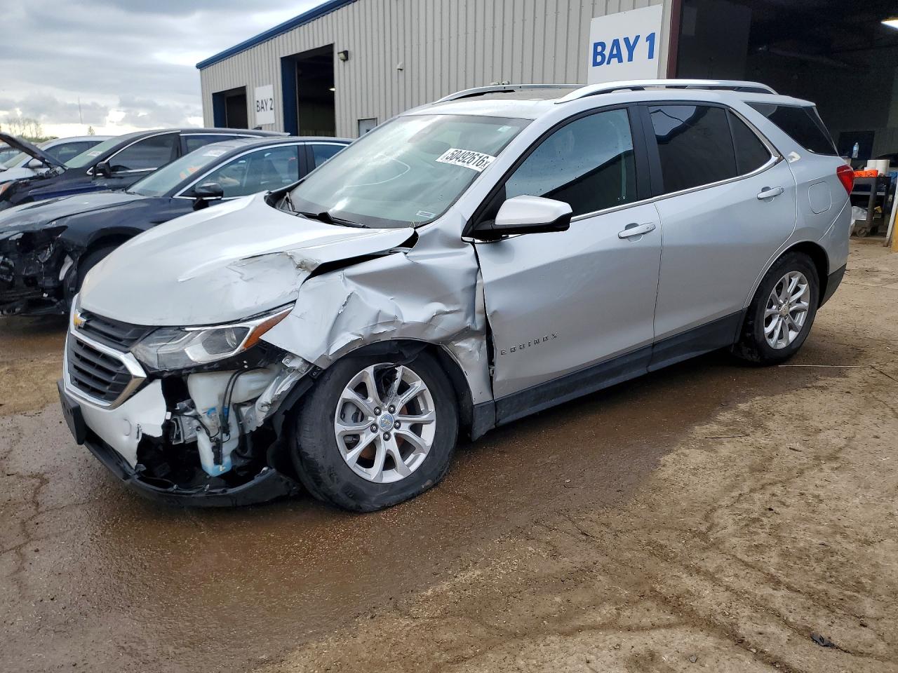 Salvage Chevrolet Equinox Image