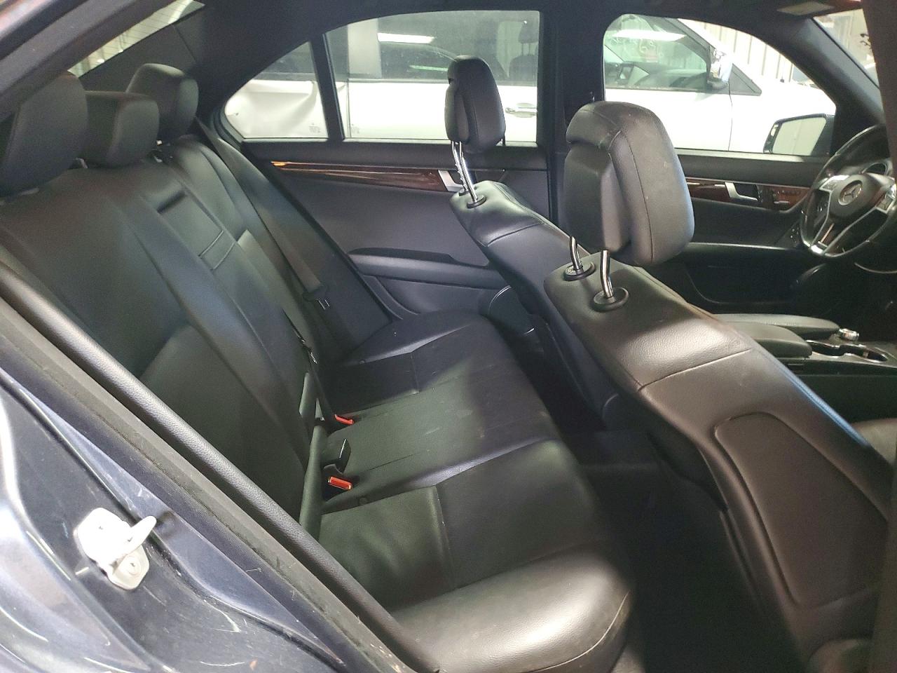Mercedes-Benz C-Class 300 4matic