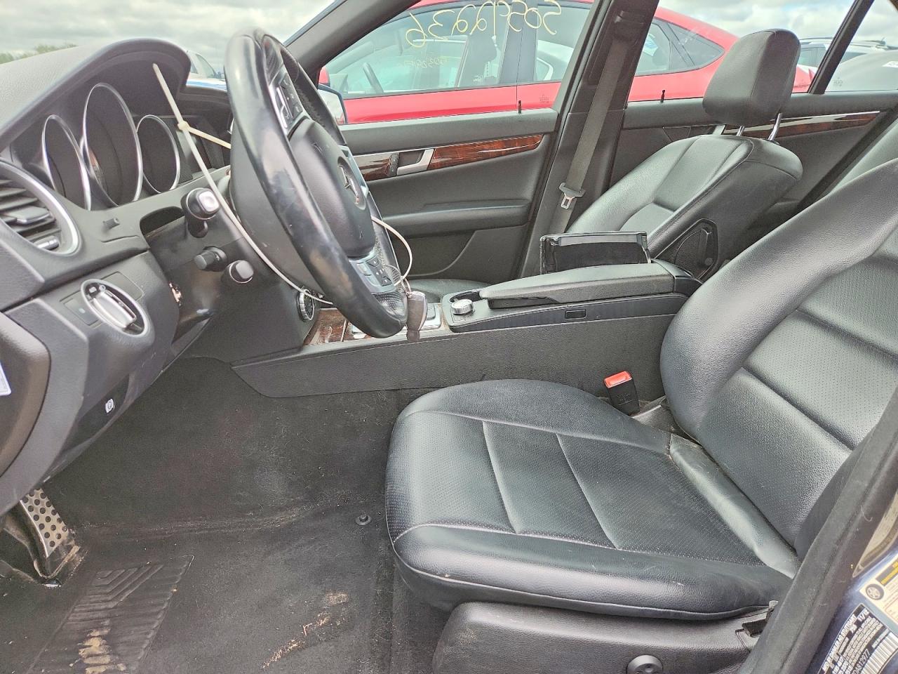 Mercedes-Benz C-Class 300 4matic