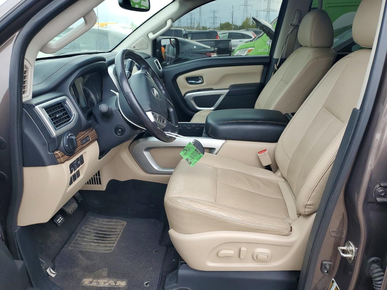 Nissan Titan Sl