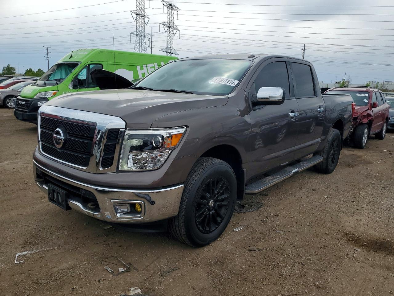 Salvage Nissan Titan Image