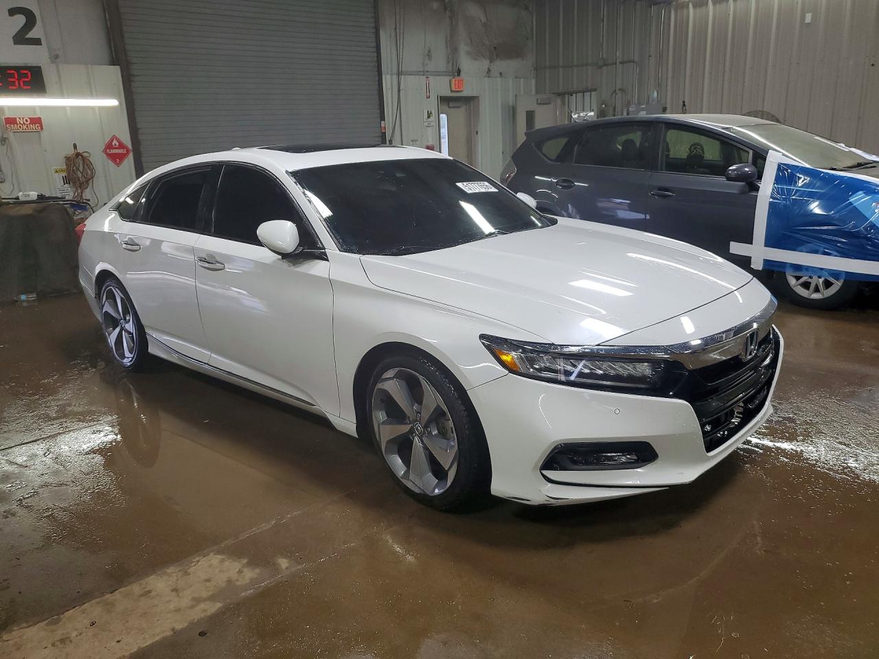 Honda Accord Touring
