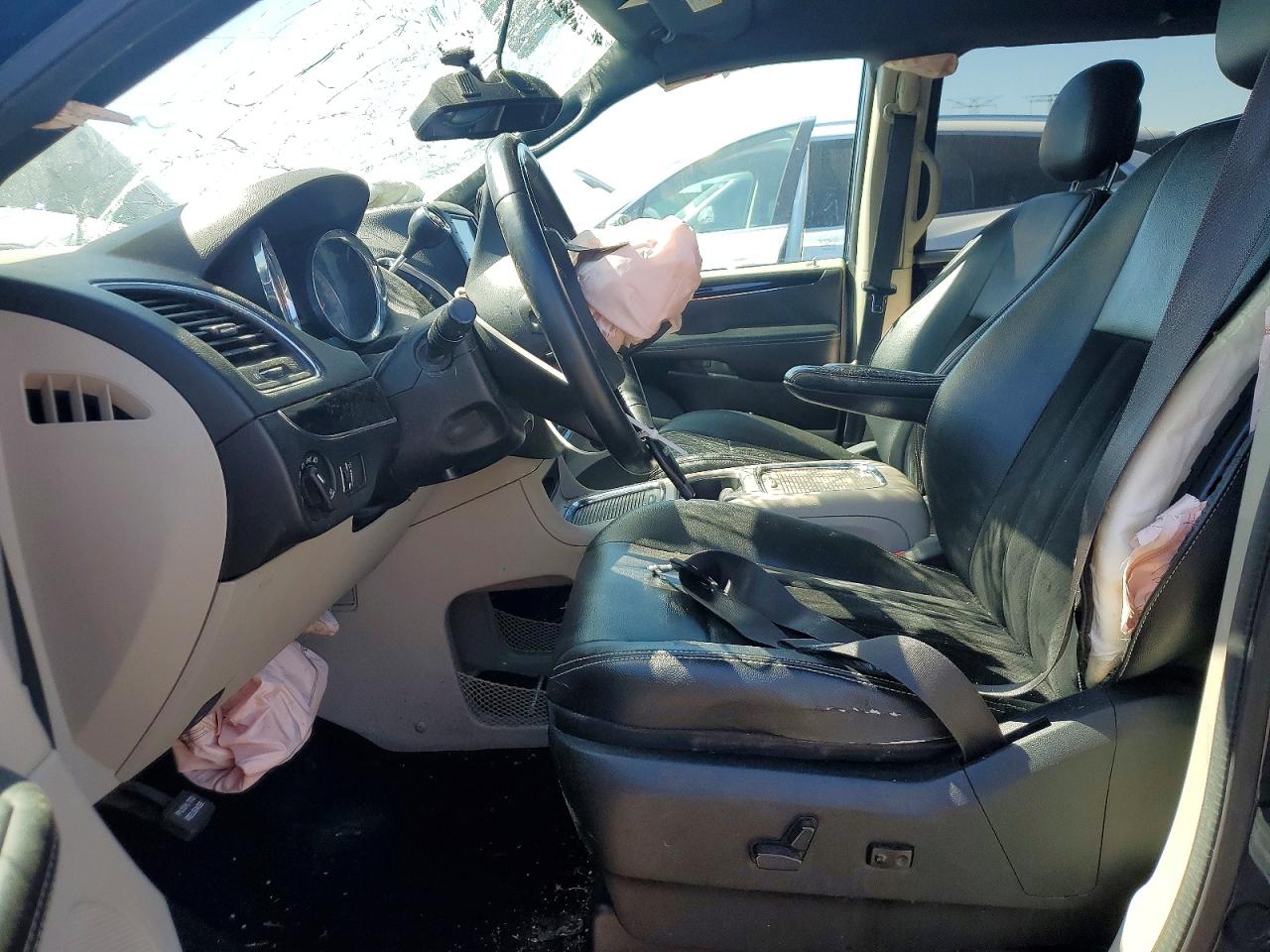 Dodge Caravan Sxt