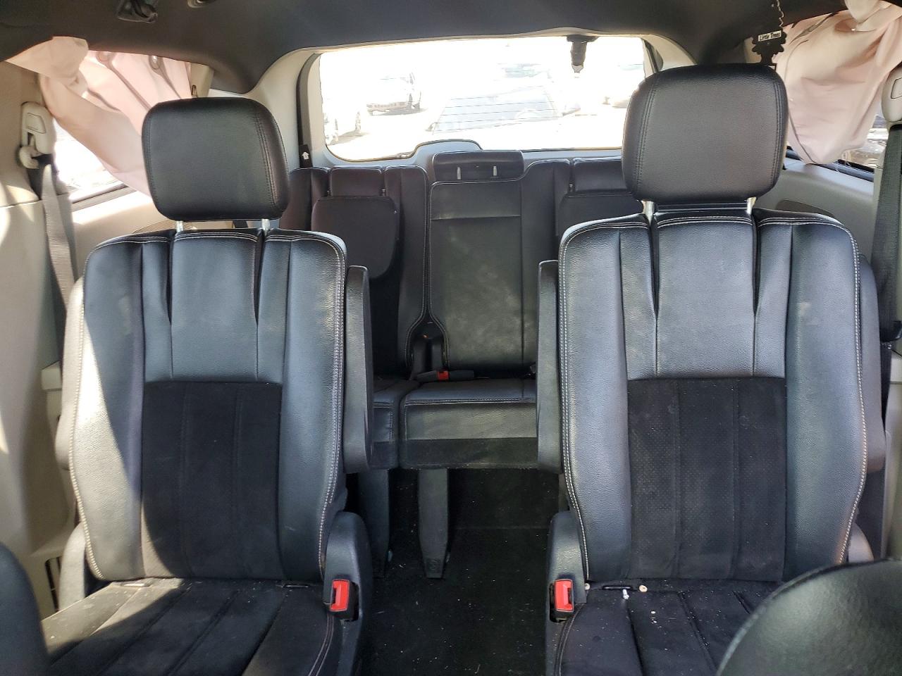 Dodge Caravan Sxt