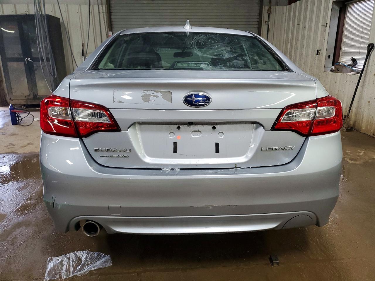 Subaru Legacy 2.5i Premium