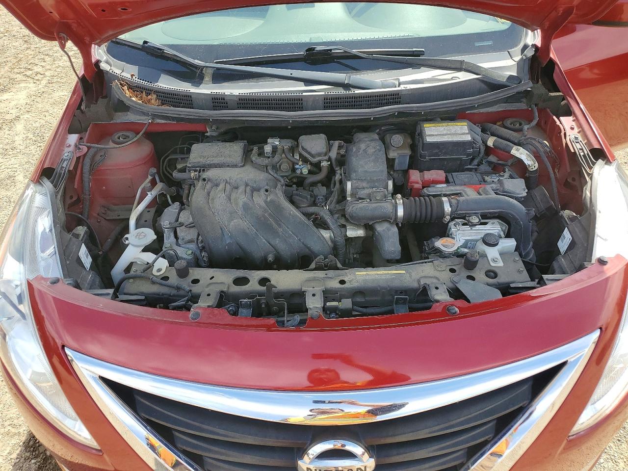 Nissan Versa 1.6 S