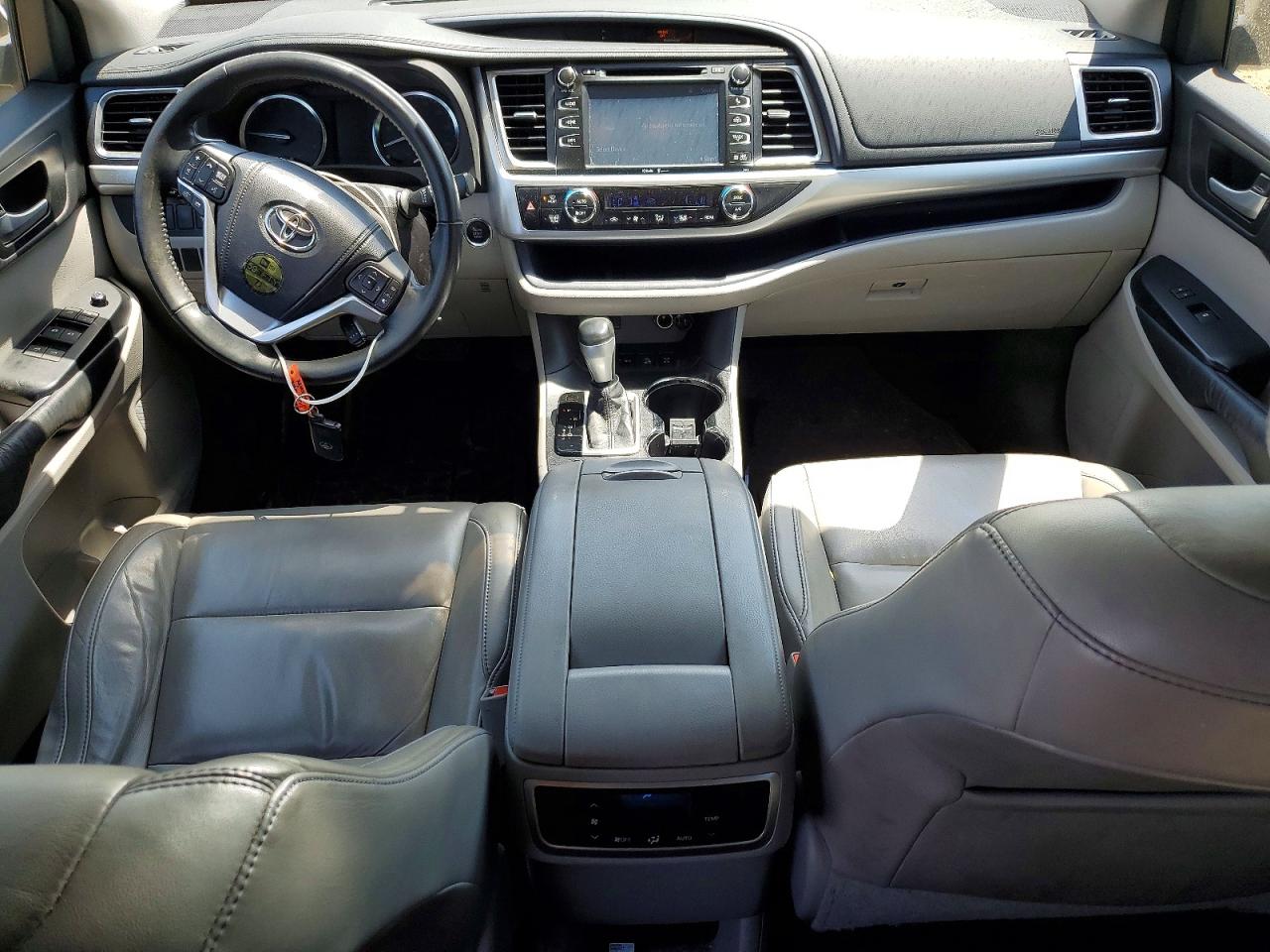 Toyota Highlander Xle