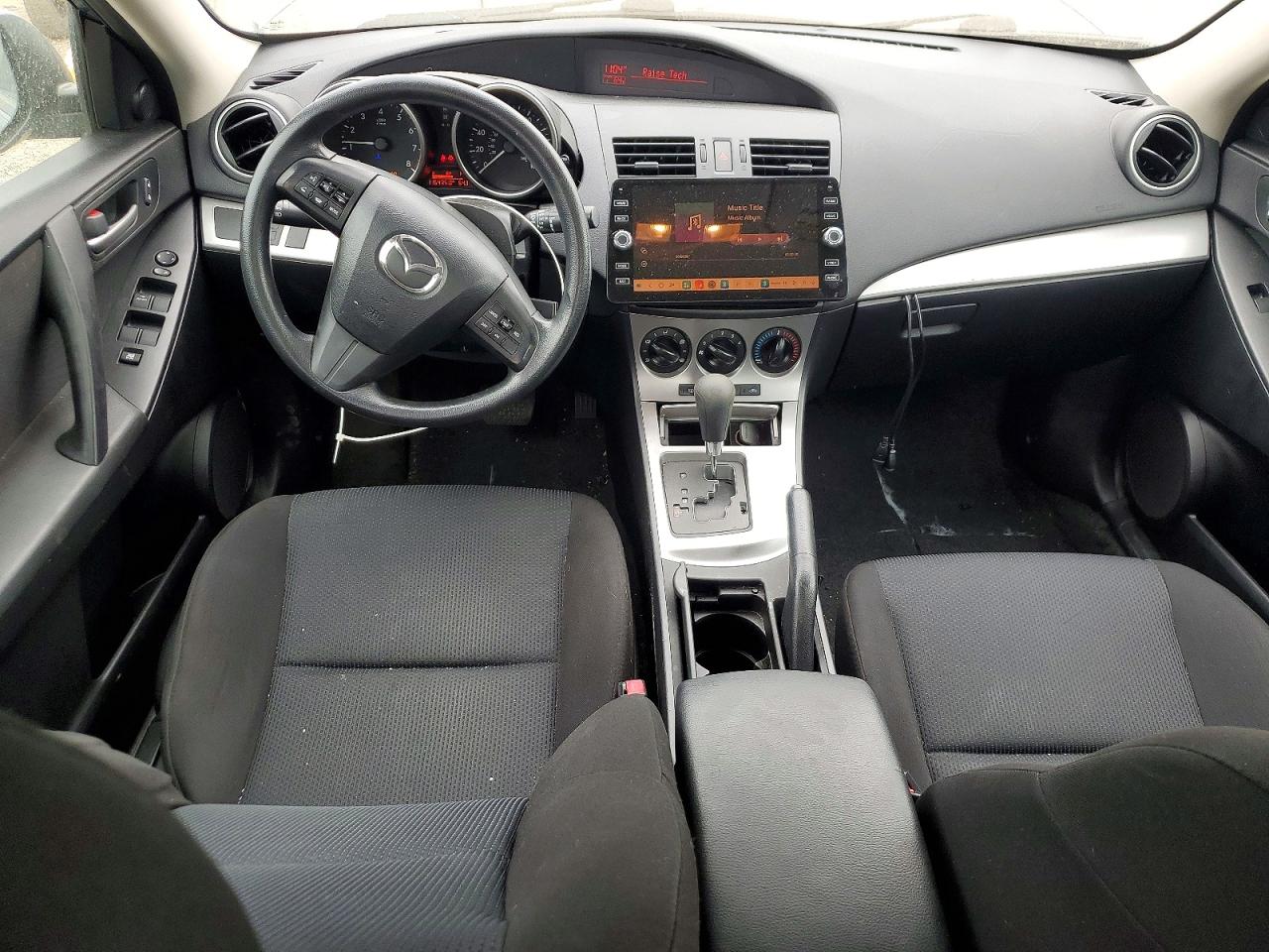 Mazda 3 I
