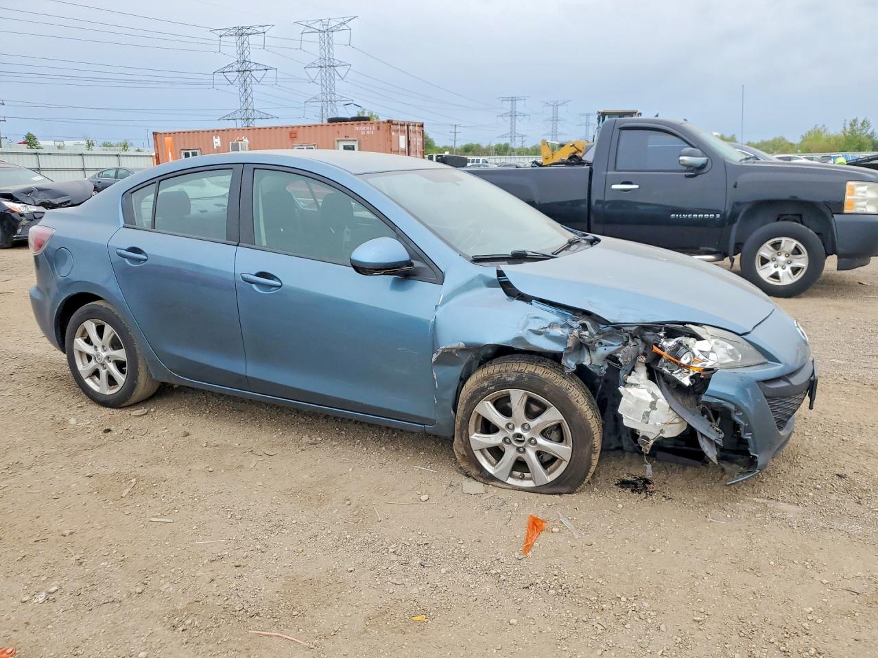 Mazda 3 I
