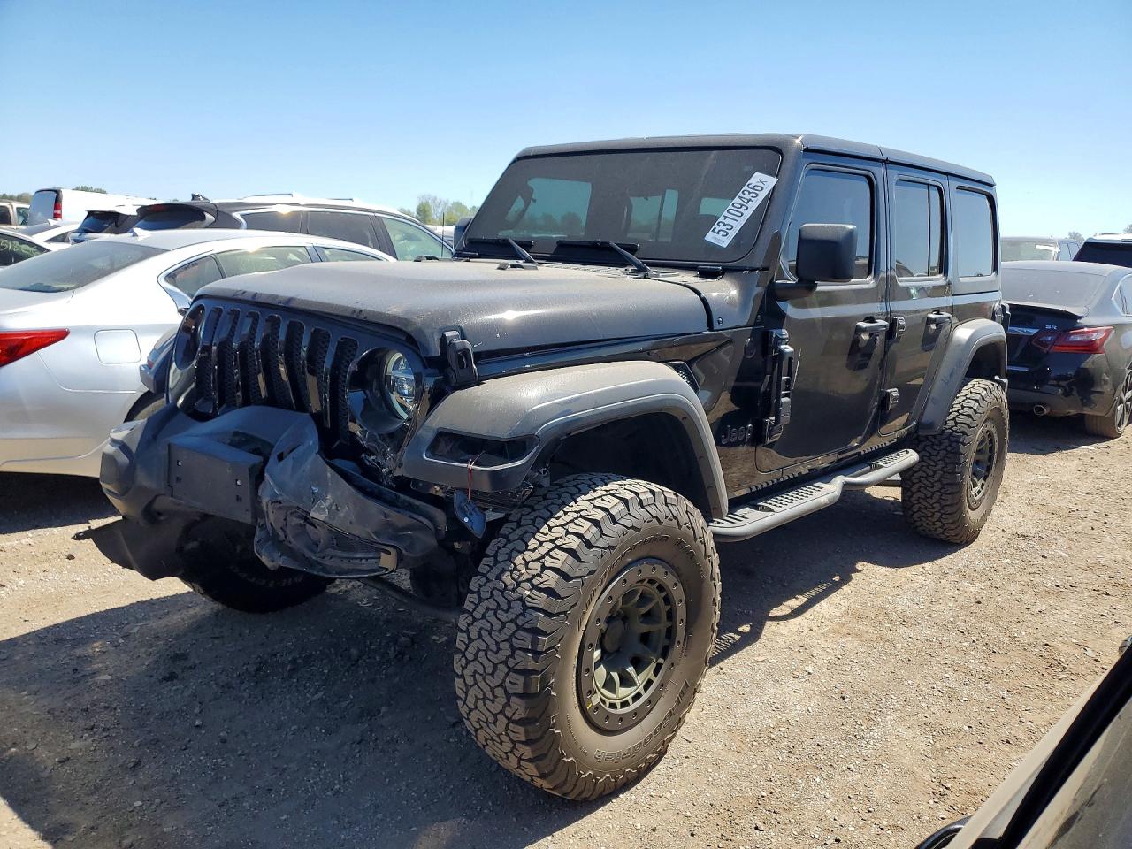 Salvage Jeep Wrangler Image