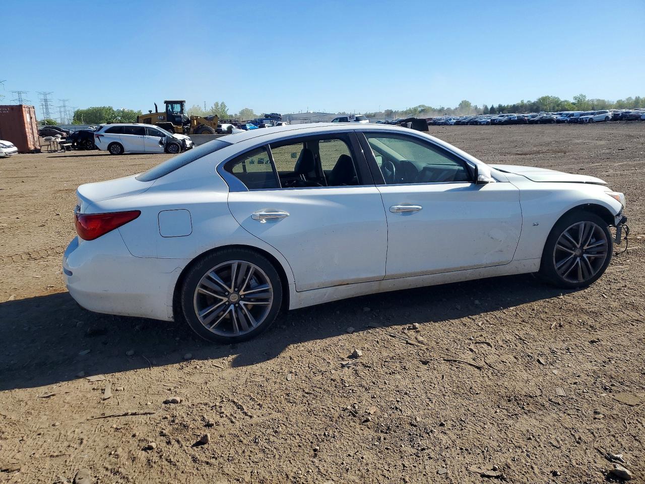 INFINITI Q50 Base
