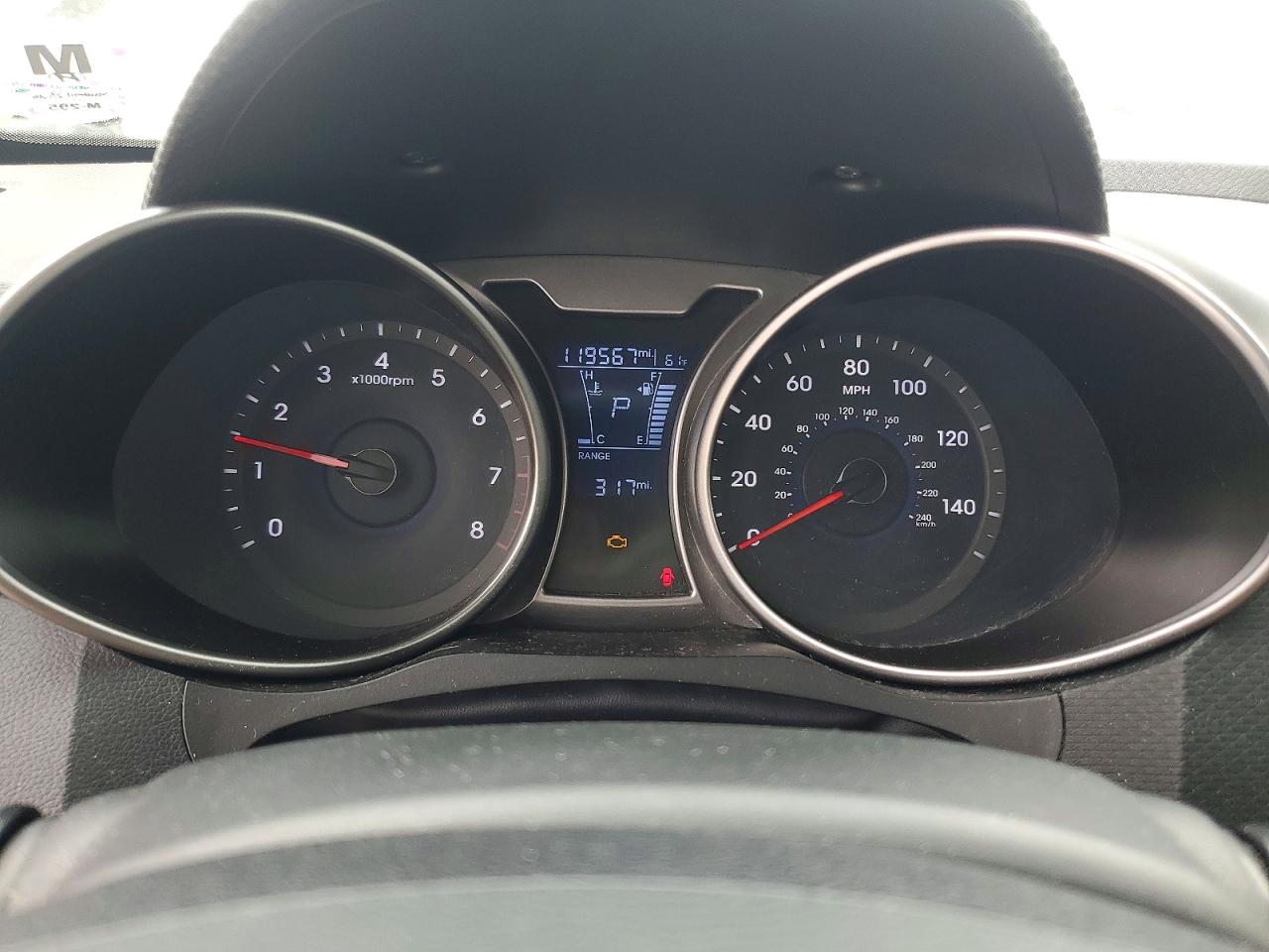 Hyundai VELOSTER Base