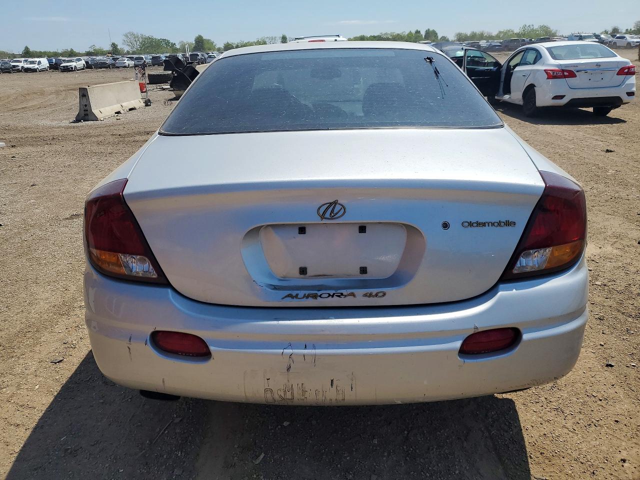 Oldsmobile Aurora 4.0