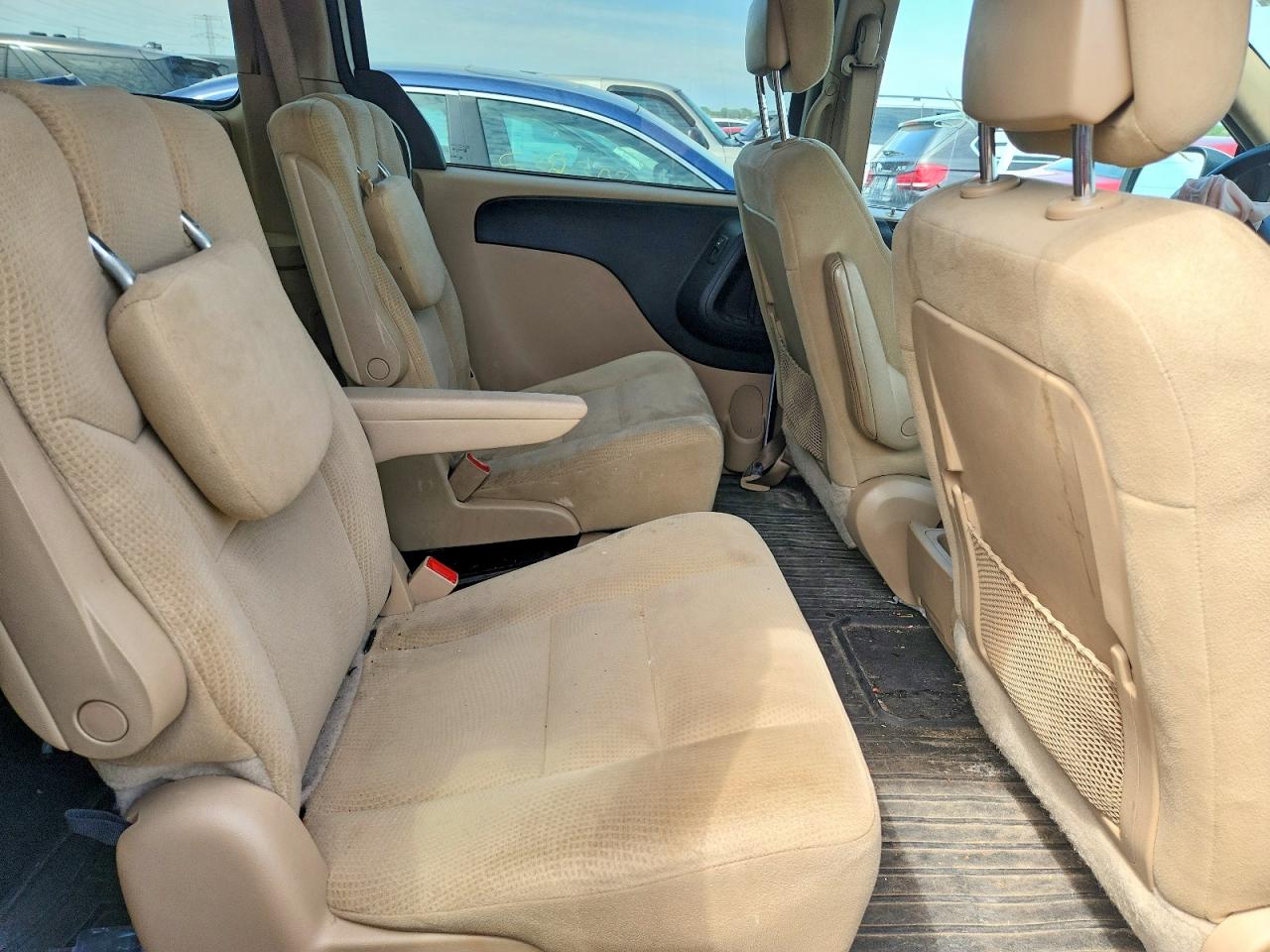Dodge Caravan Sxt