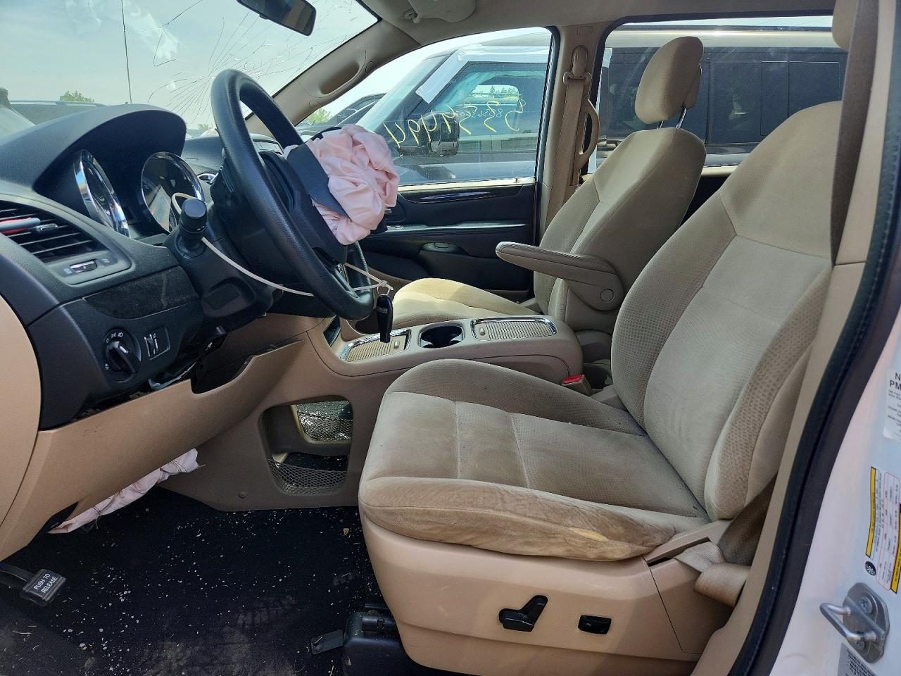Dodge Caravan Sxt