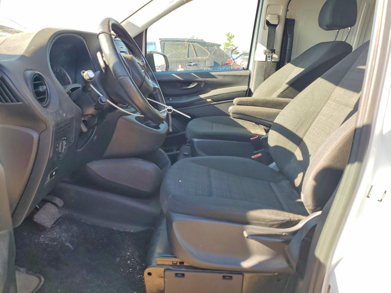 Mercedes-Benz Metris