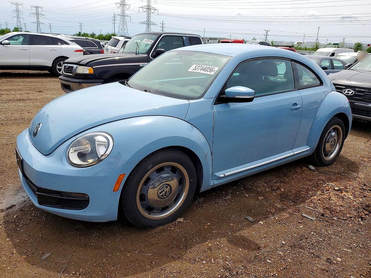 Salvage Volkswagen Beetle Image