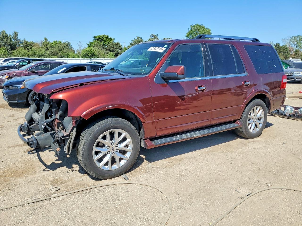 Salvage Ford Expedition Image