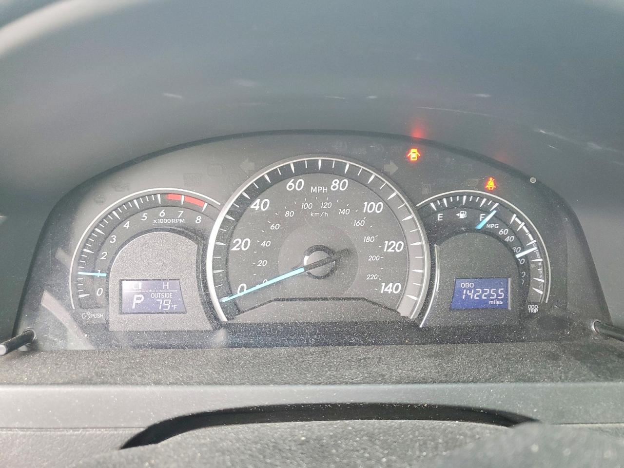 Toyota Camry Le