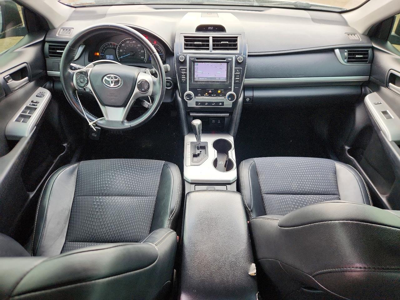 Toyota Camry Se V6