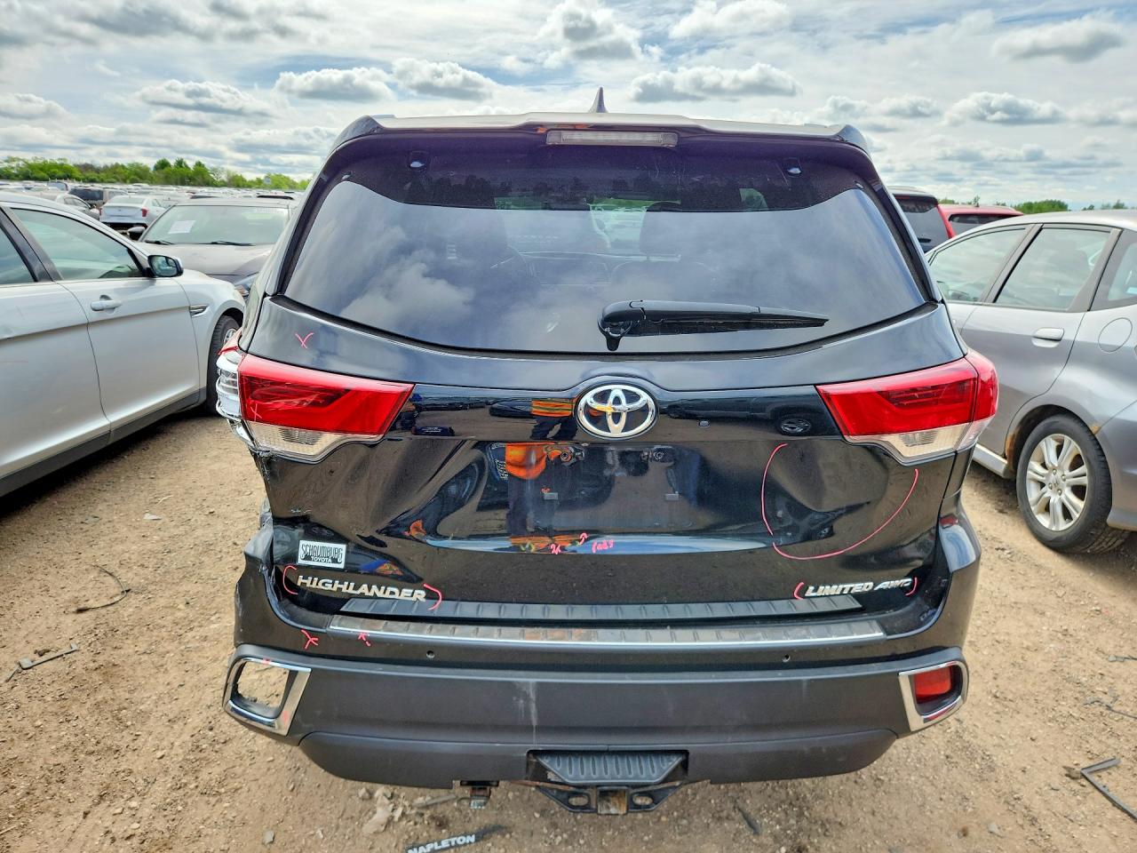 Toyota Highlander Limited Platinum