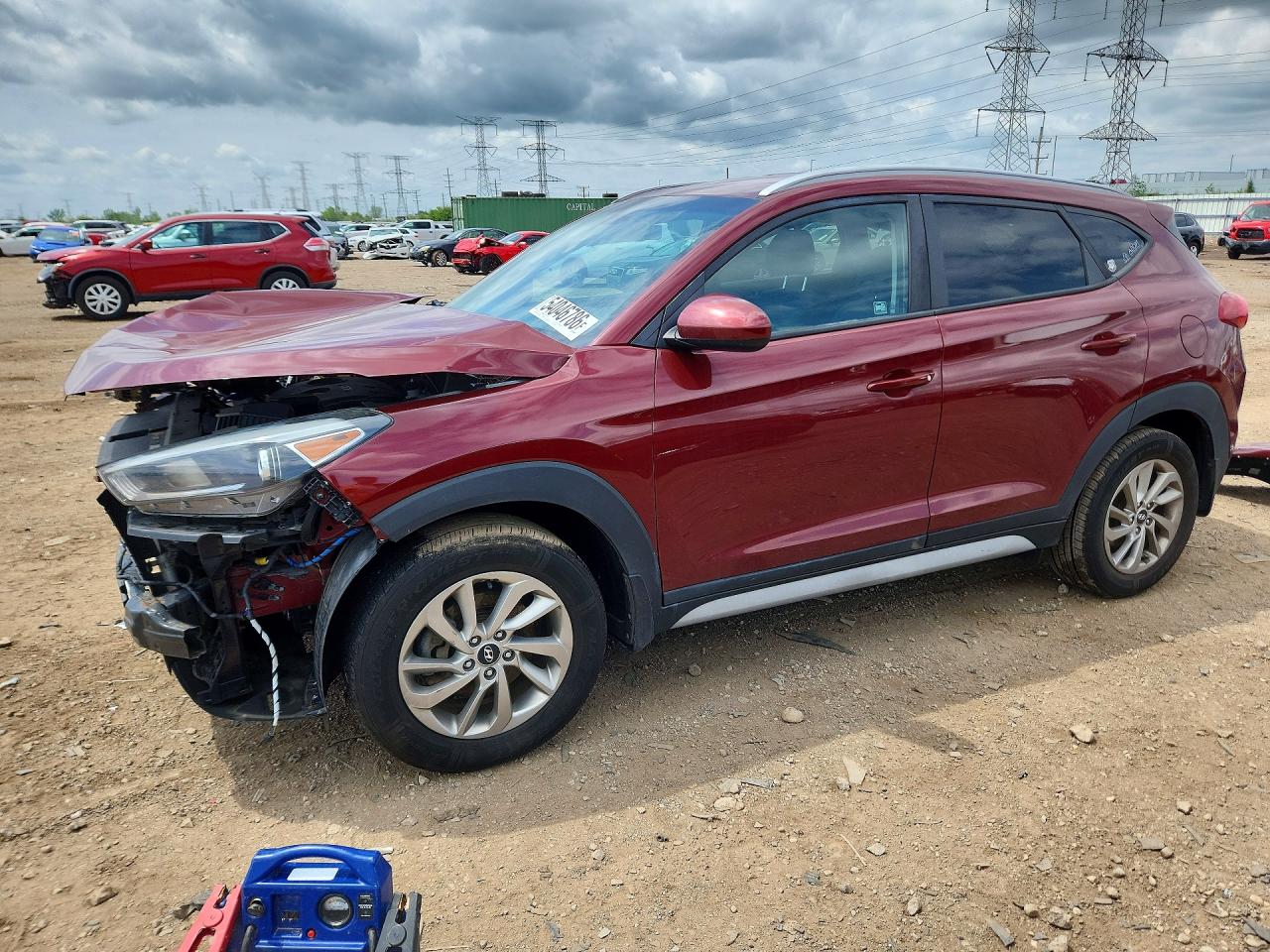 Salvage Hyundai TUCSON Image