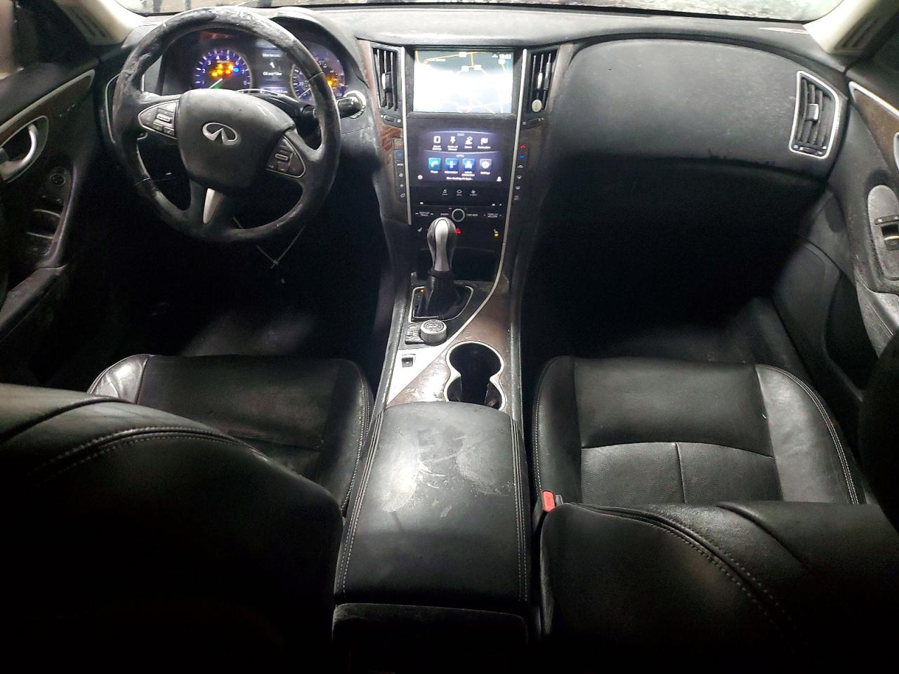 INFINITI Q50 Base