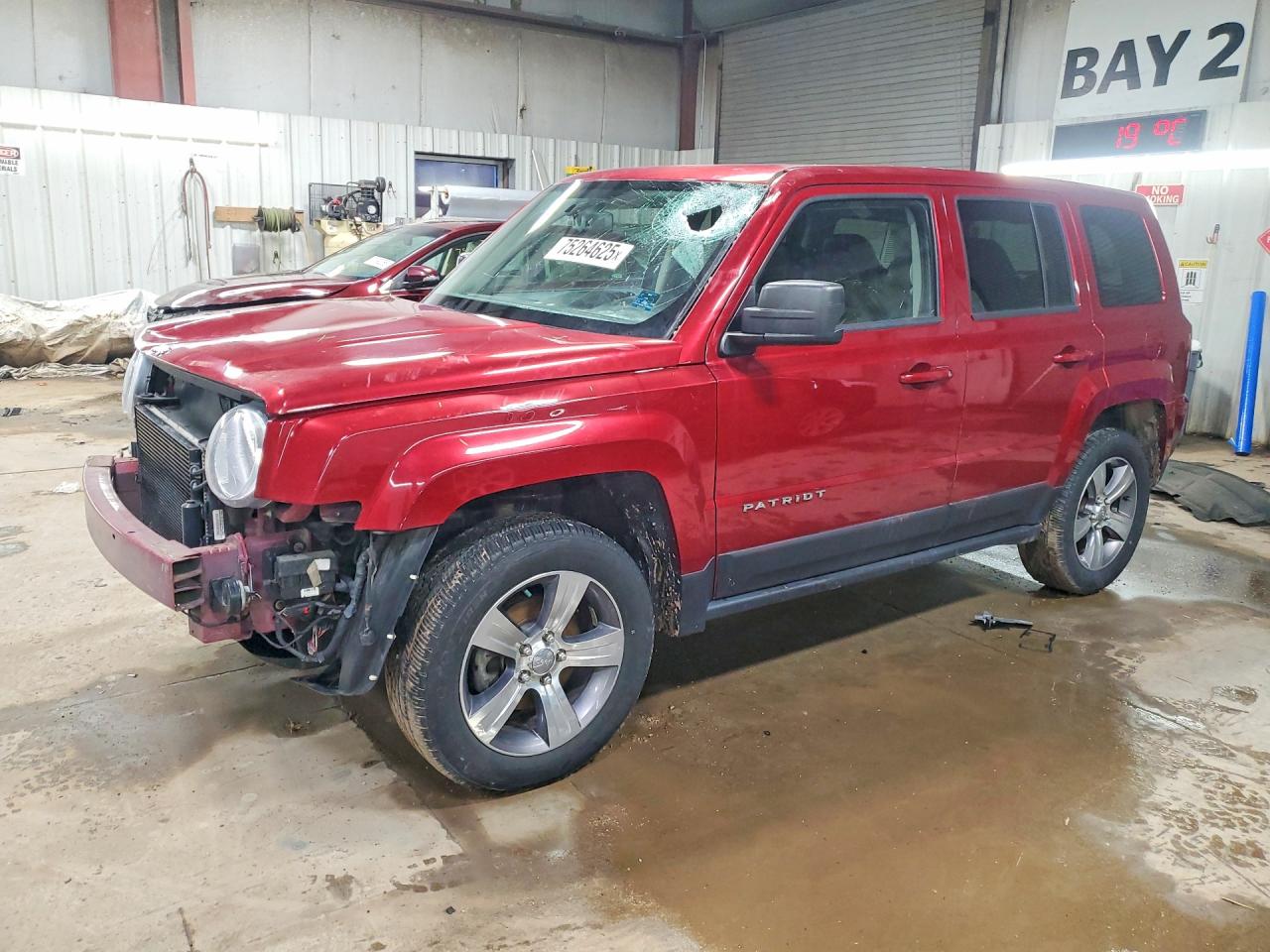 Salvage Jeep Patriot Image