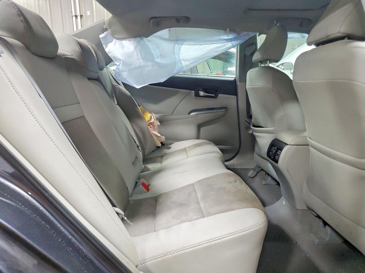 Toyota Camry Xle