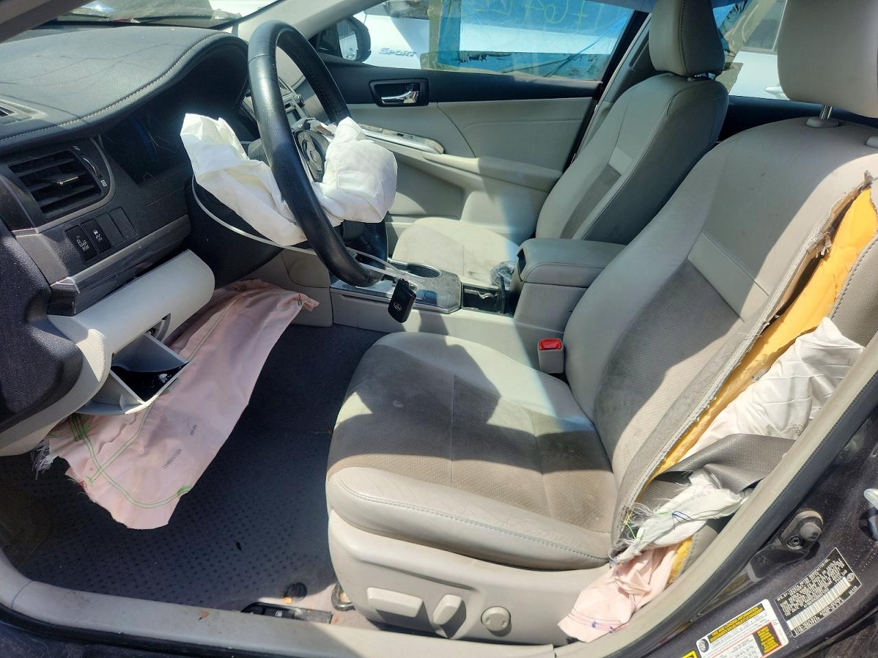 Toyota Camry Xle