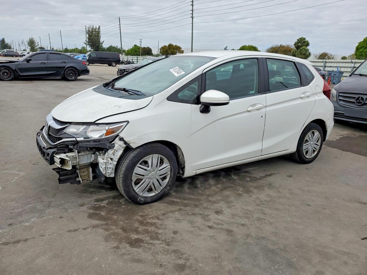 Salvage Honda Fit Image