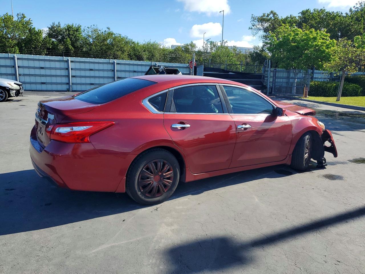 Nissan Altima 2.5 S