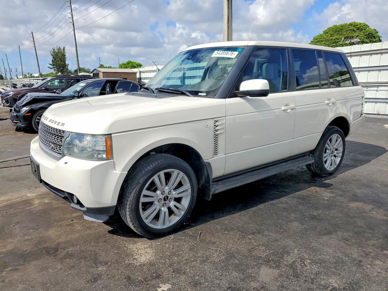 Salvage Land Rover Range Rover Image