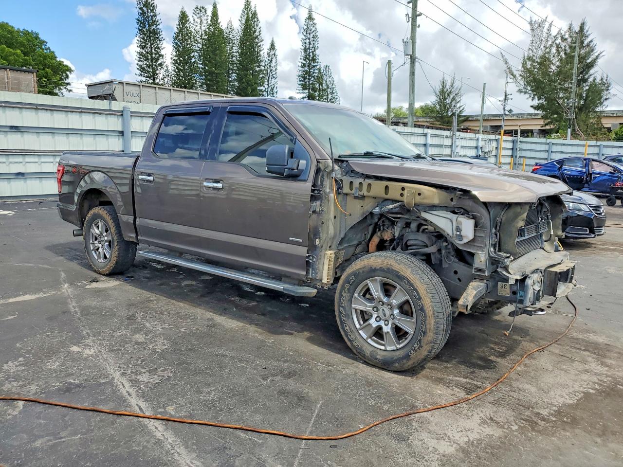 Ford F-150 Supercrew