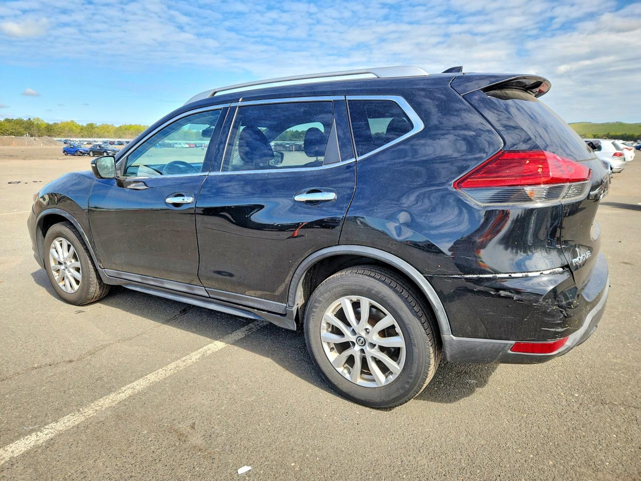 Nissan Rogue Sv