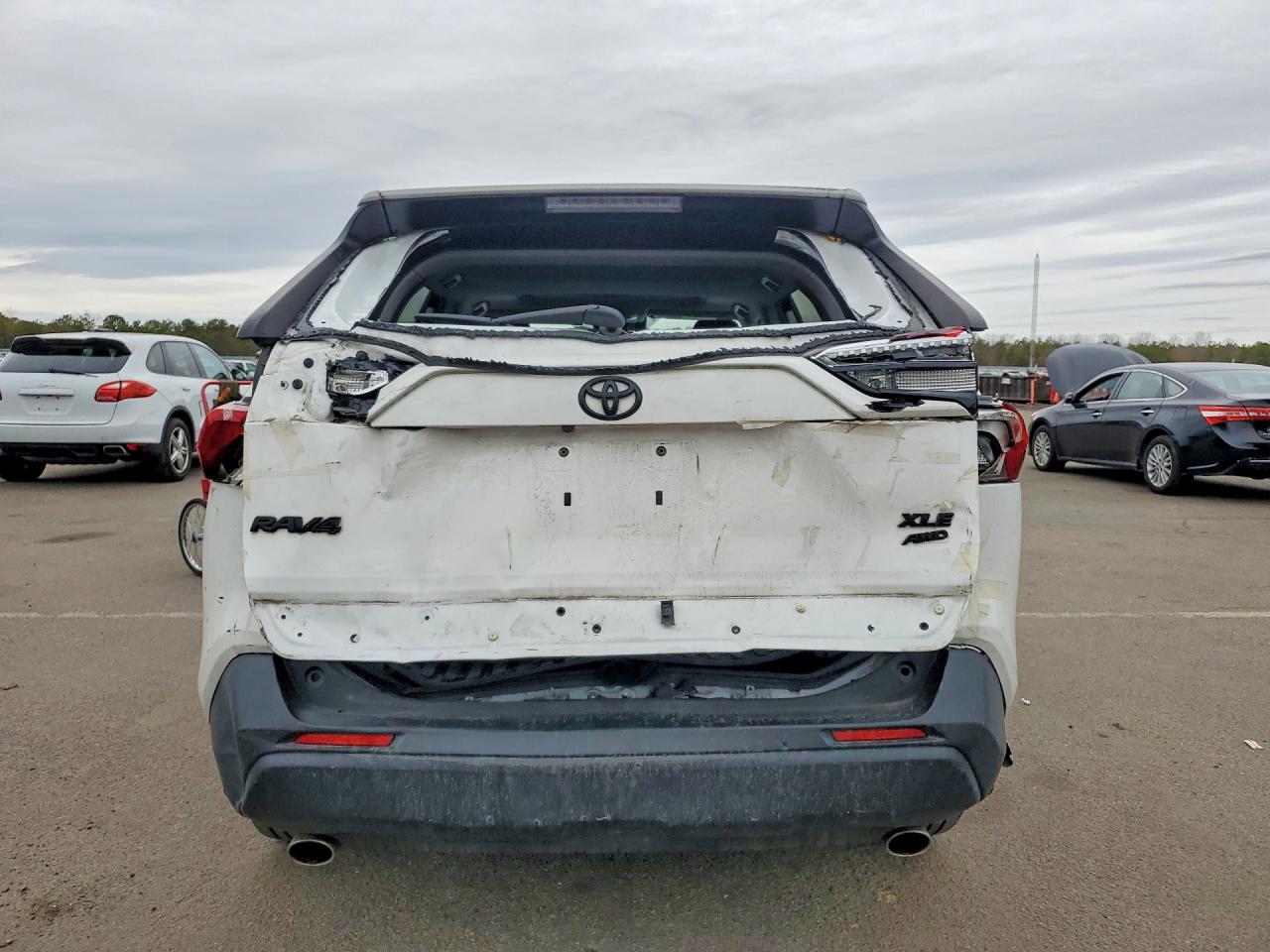 Toyota RAV4 Xle Premium