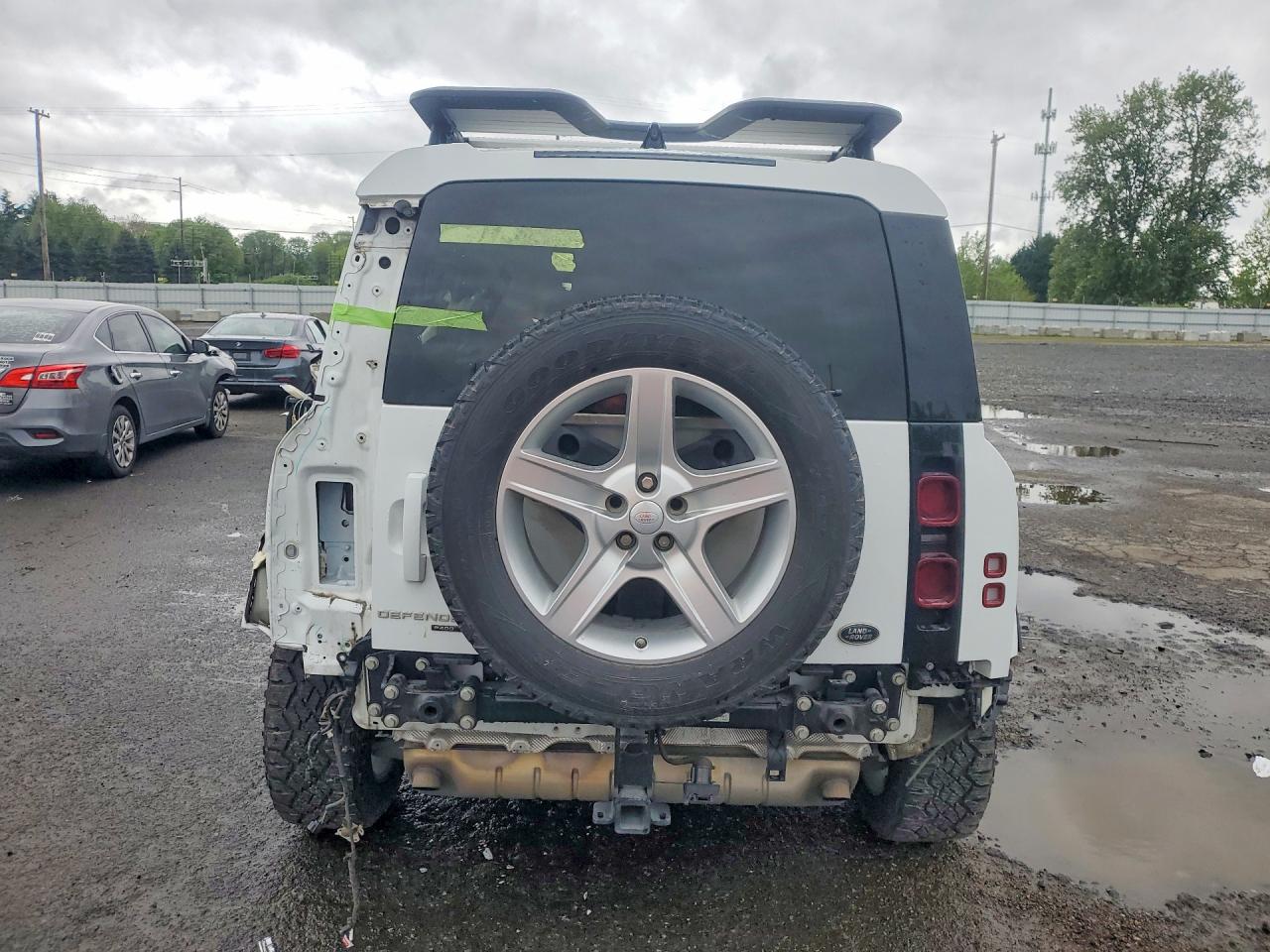 Land Rover Defender 110 Se