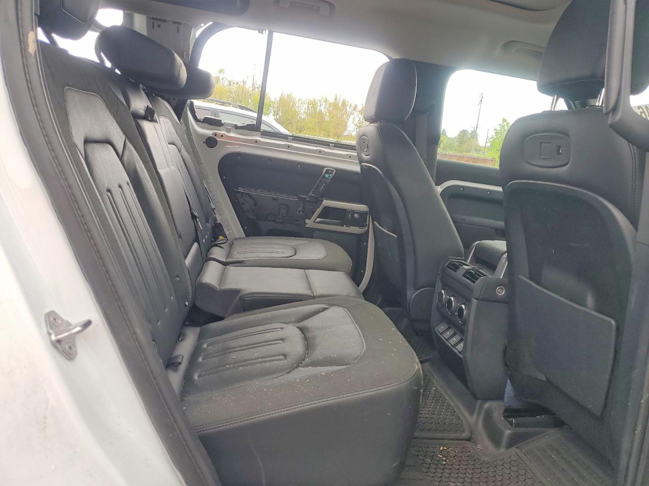 Land Rover Defender 110 Se