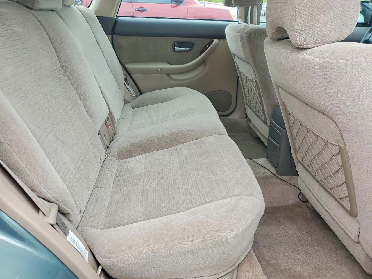 Subaru Legacy Outback Awp