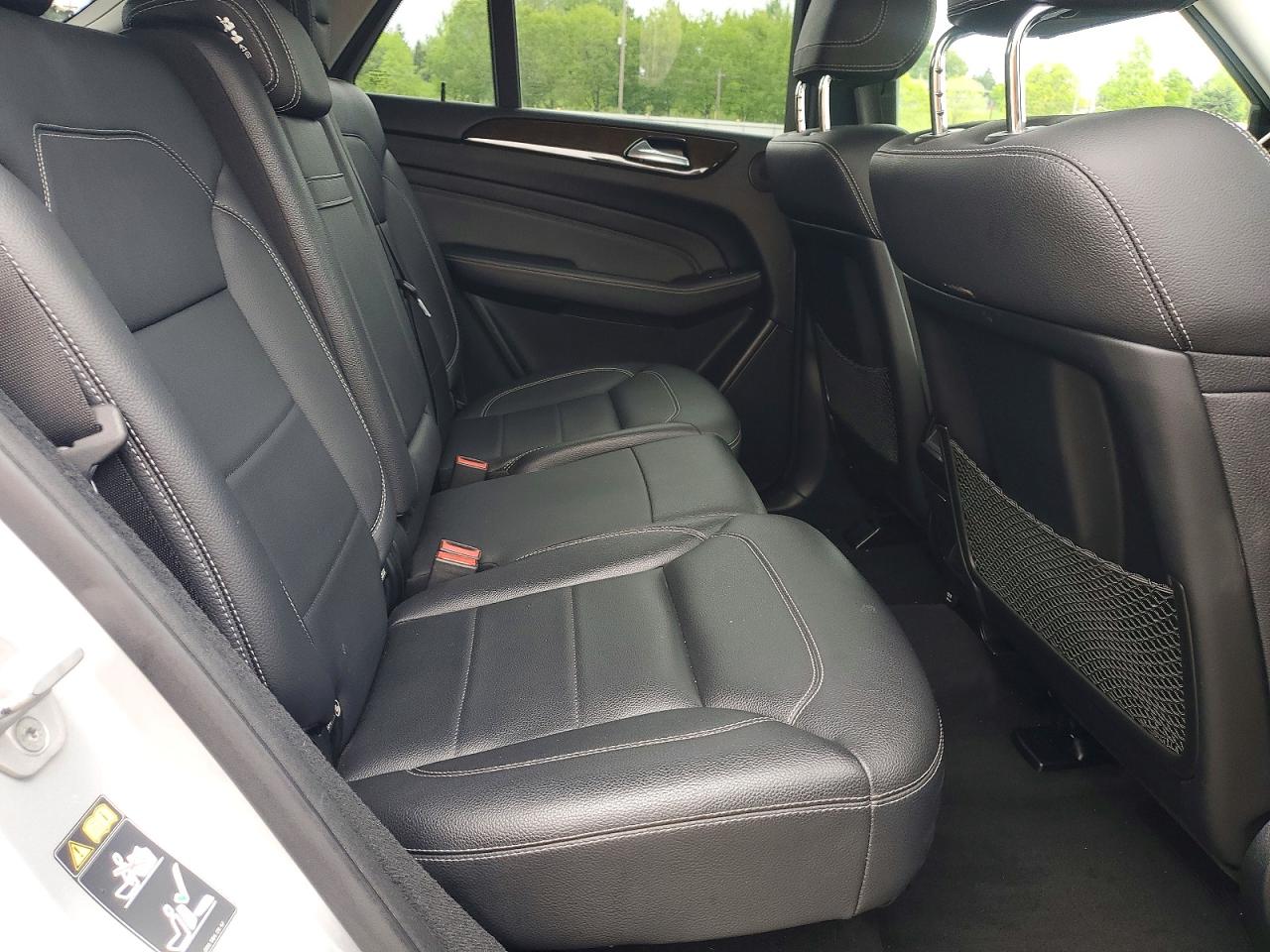 Mercedes-Benz M-Class 350 Bluetec