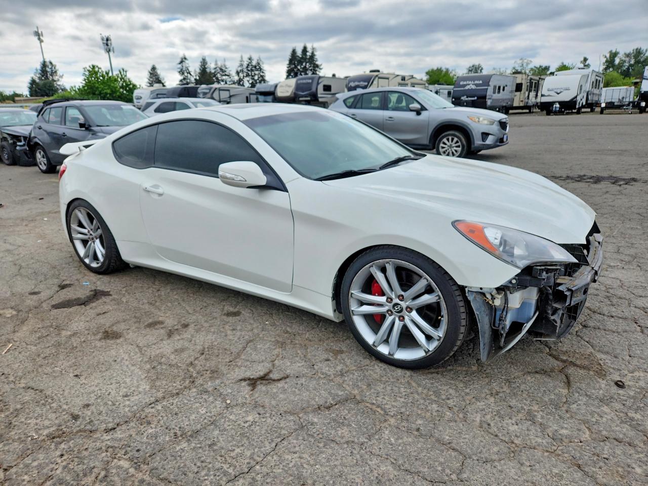 Hyundai Genesis 3.8l
