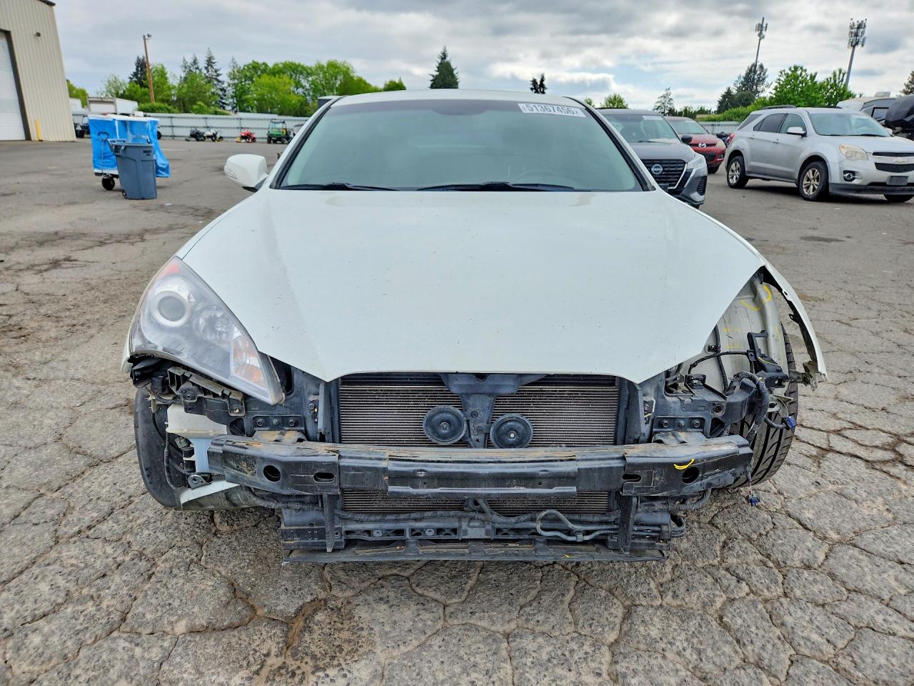Hyundai Genesis 3.8l
