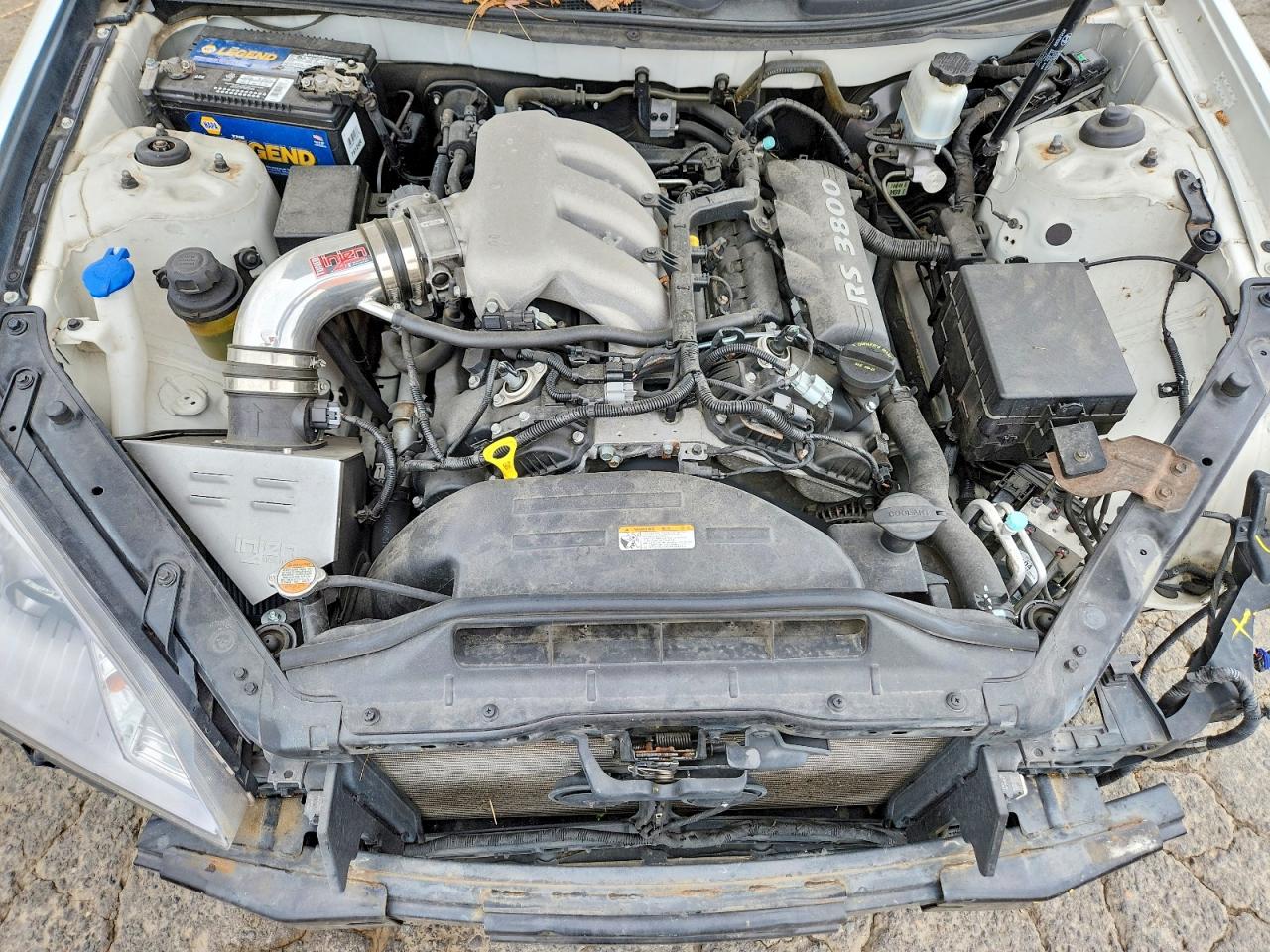 Hyundai Genesis 3.8l