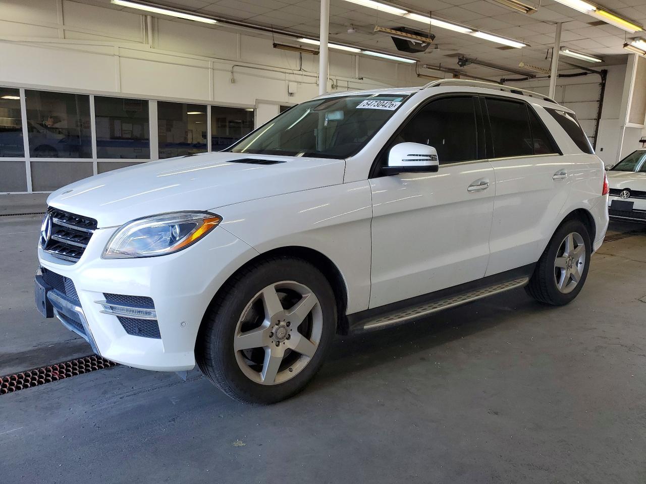 Salvage Mercedes-Benz M-Class Image
