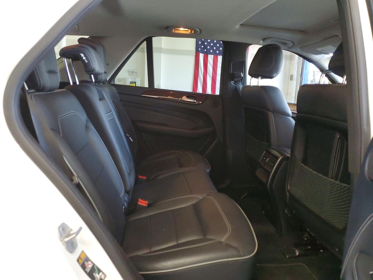 Mercedes-Benz M-Class 550 4matic