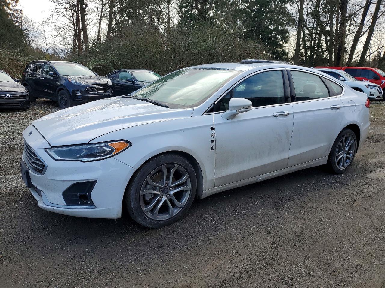 Salvage Ford Fusion Image