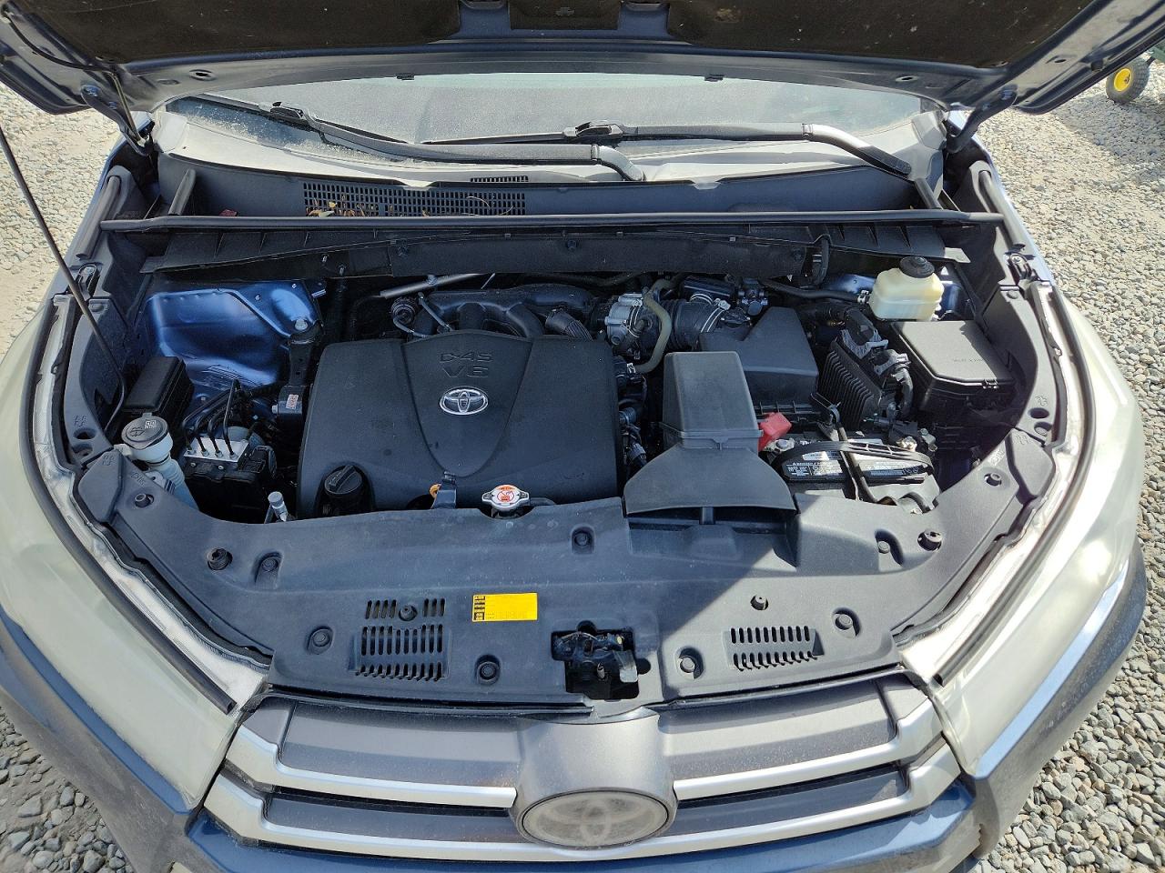 Toyota Highlander Le Plus